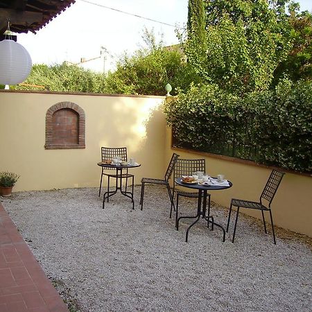 بيزا La Voliera Bed & Breakfast المظهر الخارجي الصورة