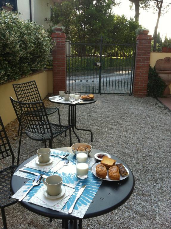 بيزا La Voliera Bed & Breakfast المظهر الخارجي الصورة